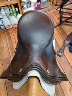 Ryder Profile Dressage Saddle 17" Brown 16 Ryder Profile Dressage Saddle 17" Brown -Equestrian Supplies ATT00001 14