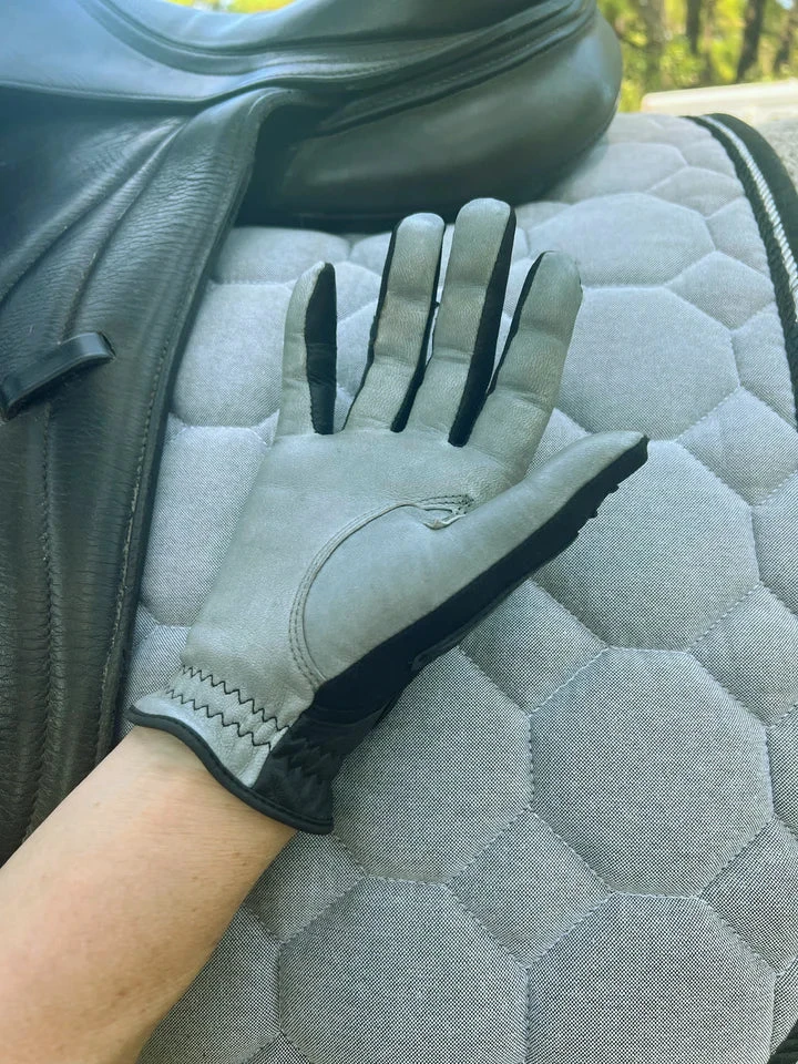 Correct Connect Oil-Tac Leather Grip Riding Gloves 2 Correct Connect Oil-Tac Leather Grip Riding Gloves - Image 2