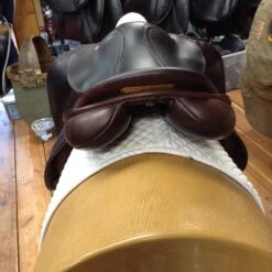 SOLD - County Sensation Jump Saddle - 17.5" -Equestrian Supplies IMG 3977