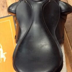 PDS Carl Hester Collection Monoflap Dressage Saddle -Equestrian Supplies IMG 4304