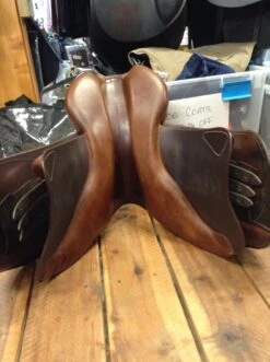 Devoucoux Barritz O Jump Saddle - 16.5" -Equestrian Supplies IMG 4599