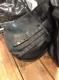 Black Country Tex Eventer - 19" -Equestrian Supplies IMG 4624