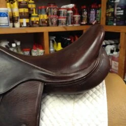 M Toulouse Marielle Monoflap Eventing - 18" -Equestrian Supplies IMG 4727