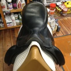 SOLD County Perfection Dressage Saddle - 17.5" SOLD -Equestrian Supplies IMG 4822