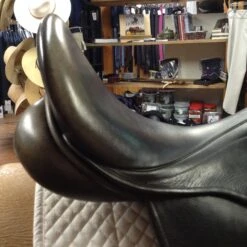 SOLD County Perfection Dressage Saddle - 17.5" SOLD -Equestrian Supplies IMG 4826