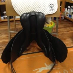 M Toulouse Diana Dressage - 17" -Equestrian Supplies IMG 4849