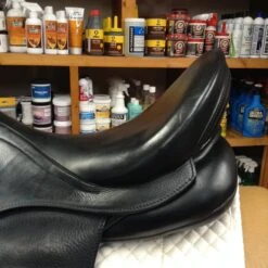 2020 Stubben 1894 Dressage Saddle - 17.5" -Equestrian Supplies IMG 4972