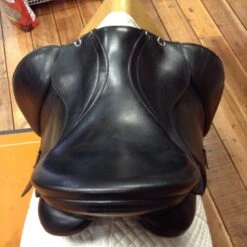 2020 Stubben 1894 Dressage Saddle - 17.5" -Equestrian Supplies IMG 4982