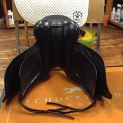 Cardanel Dressage Saddle - 17.5" -Equestrian Supplies IMG 5052