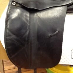 Albion Platinum Ultima Dressage Saddle - 17.5" -Equestrian Supplies IMG 5074
