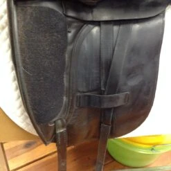 Albion Platinum Ultima Dressage Saddle - 17.5" -Equestrian Supplies IMG 5075