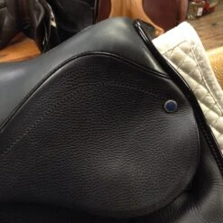 Stubben D Euphoria Dressage Saddle - 17" -Equestrian Supplies IMG 5095