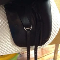 Black Country Eloquence Dressage Saddle - 17.5" -Equestrian Supplies IMG 5115