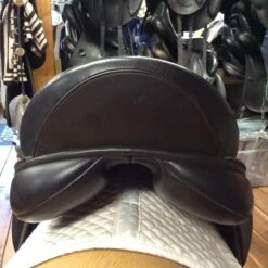 Black Country Eloquence Dressage Saddle - 17.5" -Equestrian Supplies IMG 5116