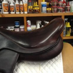 SOLD M Toulouse Premia Jump Saddle - 18" -Equestrian Supplies IMG 5155