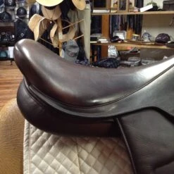 SOLD M Toulouse Premia Jump Saddle - 18" -Equestrian Supplies IMG 5163