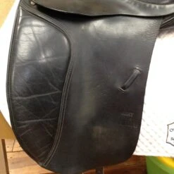 Cliff Barnsby Dressage Saddle Anky Bonfire - 17.5" -Equestrian Supplies IMG 5172