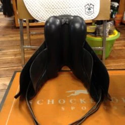 Cliff Barnsby Dressage Saddle Anky Bonfire - 17.5" -Equestrian Supplies IMG 5183