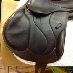 2013 Devoucoux Chiberta Monoflap Jump Saddle- 17.5" -Equestrian Supplies IMG 5188