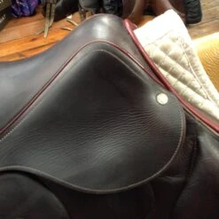 2013 Devoucoux Chiberta Monoflap Jump Saddle- 17.5" -Equestrian Supplies IMG 5193
