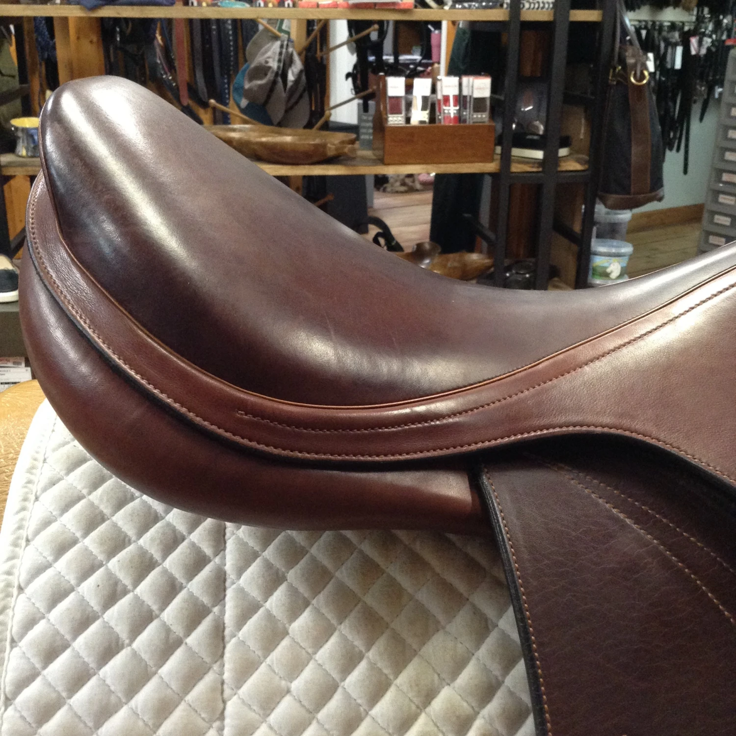 Equipe Expression Jump Saddle - 17.5" 11 Equipe Expression Jump Saddle - 17.5" - Image 11